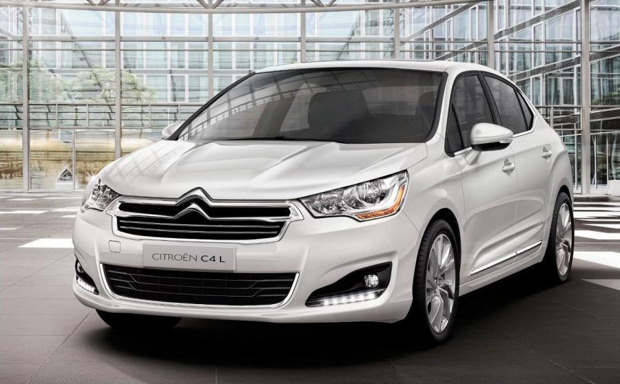  Citroen C4 L 2012 года  (фото 19 из 30)